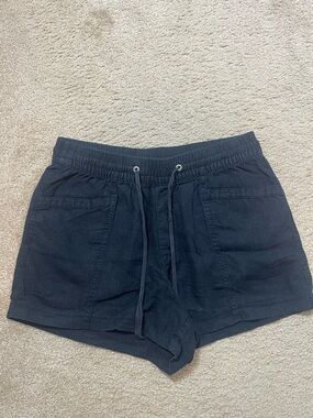 GAP Women's Black Athletic Drawstring Shorts